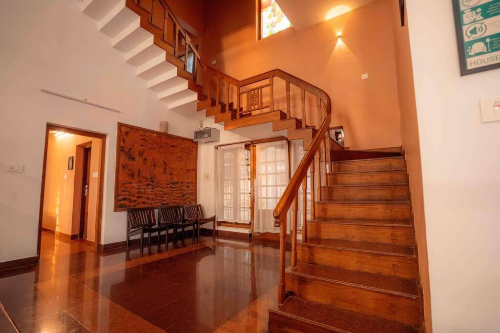 Baywatch By Grha - A Picturesque Beachfront Villa كاليكوت المظهر الخارجي الصورة