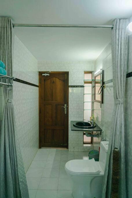 Baywatch By Grha - A Picturesque Beachfront Villa كاليكوت المظهر الخارجي الصورة